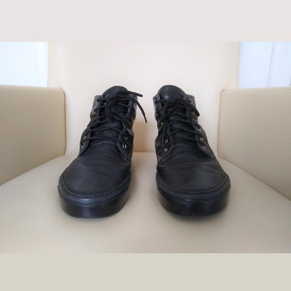 Gucci Black Leather Boots (9.5 US) - Picture 2 of 10